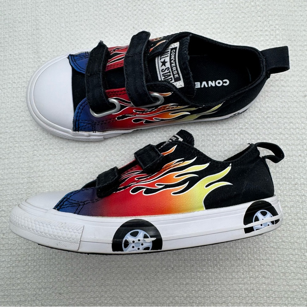 Converse Kids Chuck Taylor All Star Easy-On Cars 2V Ox Sneakers, Toddler size 10